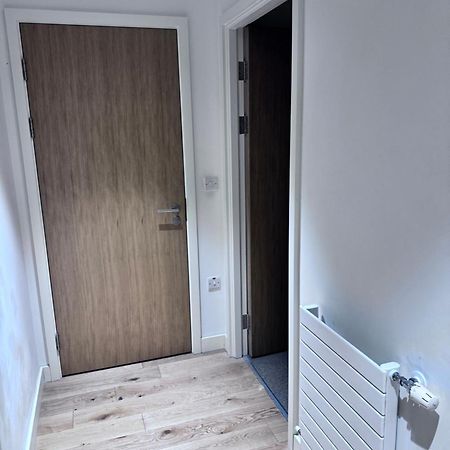 Canning Town London Hub Aptmt Εξωτερικό φωτογραφία