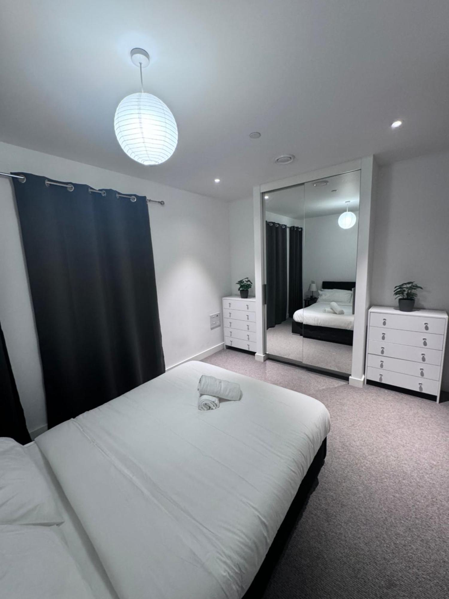 Canning Town London Hub Aptmt Εξωτερικό φωτογραφία
